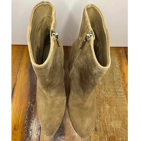 Sam Edelman Daria Block Heel Bootie Tan Suede, Size 9 | Chic Women's Booties - Picture 3 of 10